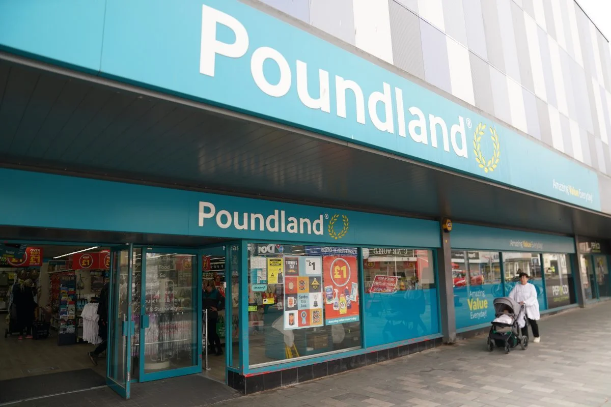 Poundland Sale Stalls as £30m Loan Terms Complicate Bids for Retailer
