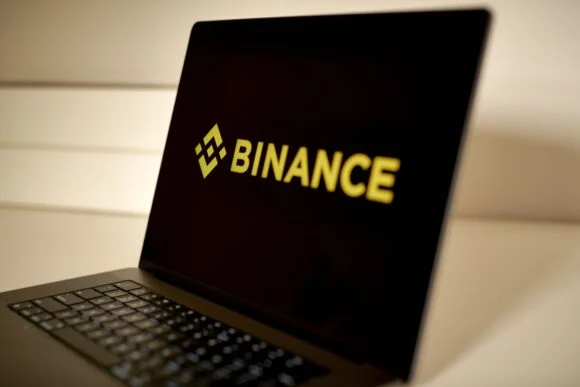 Binance Security Probe Tests Crypto Market Confidence as Stablecoins Are Frozen