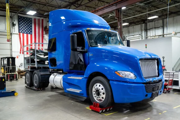 Aurora Targets 1,000 Driverless Trucks by 2027 After Supplier Delays