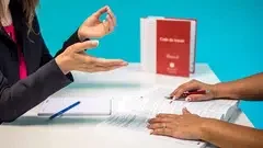Recruitment and selection are the most common applications of AI among employers using the technology in HR, a SNEF survey finds.