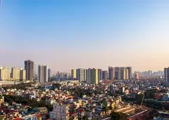 Mortgage rates have climbed steeply in recent weeks, with average charges now around 12% to 14% and floating rates reaching as high as 15% to 16%.
