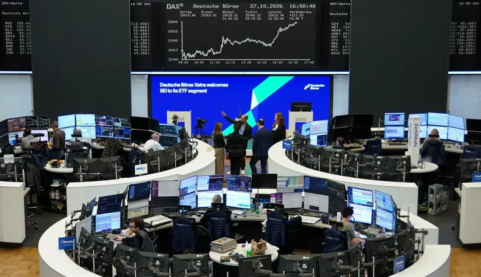 The Stoxx Europe 600 Index is on track to outperform the S&P 500 in October, after lagging behind for two quarters in a row.